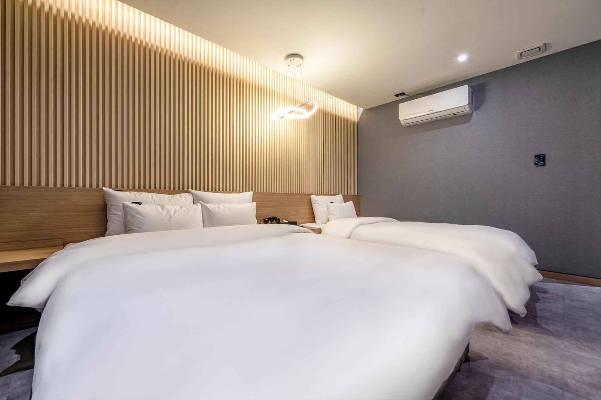 Urban Brown Hotel Chungju City Hall Ngoại thất bức ảnh