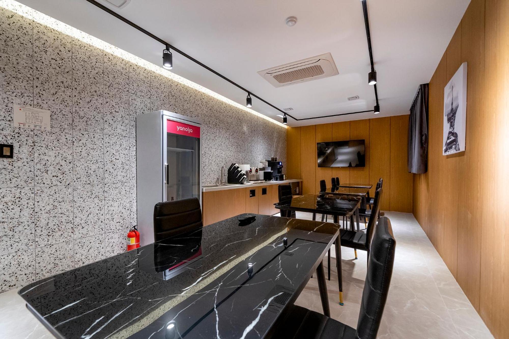 Urban Brown Hotel Chungju City Hall Ngoại thất bức ảnh